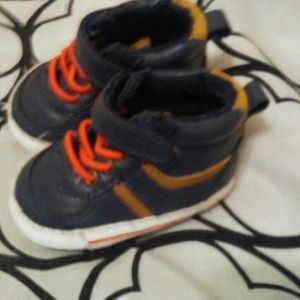 Boy shoes